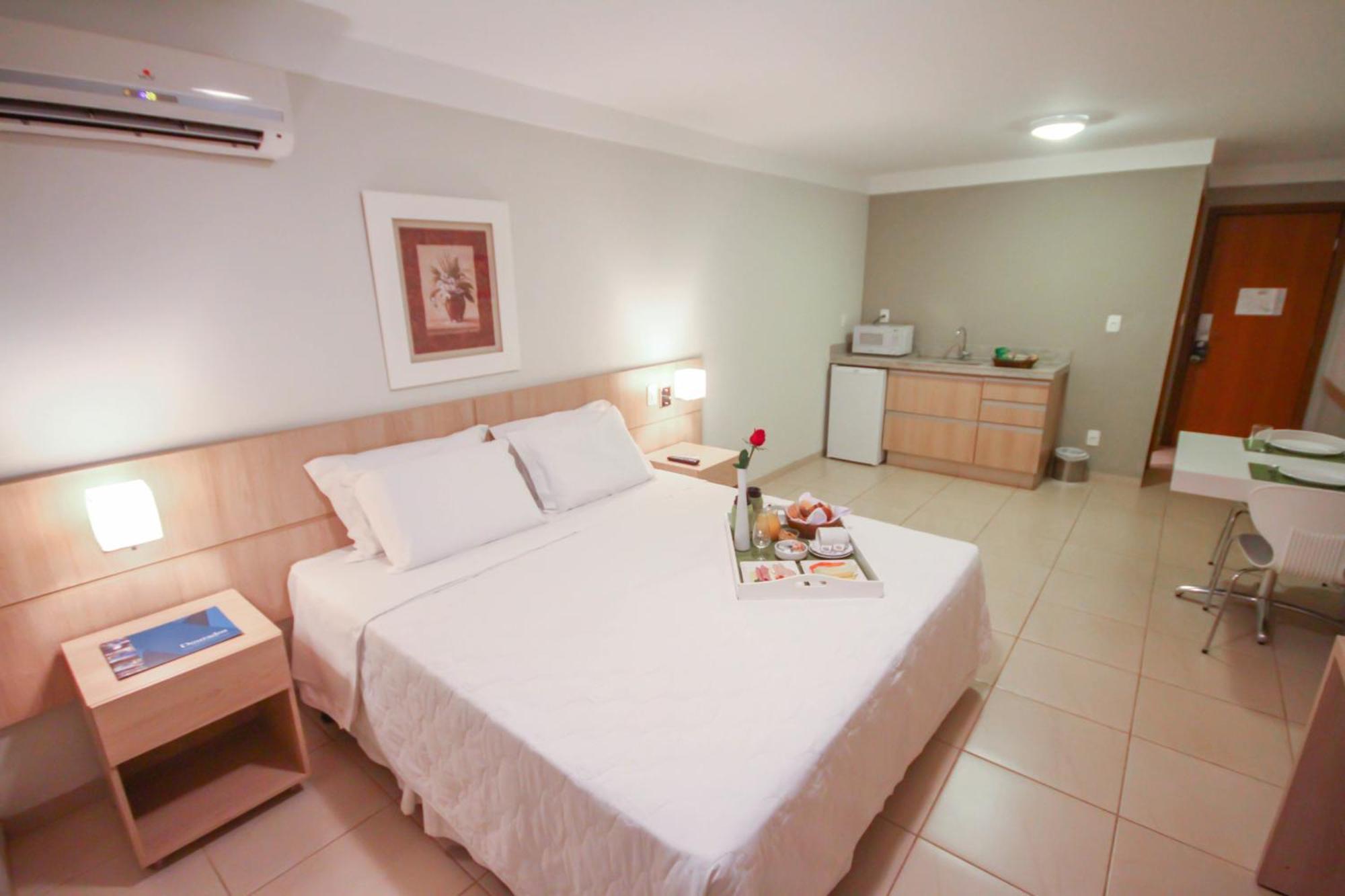 Gales Park Hotel Dourados Oda fotoğraf