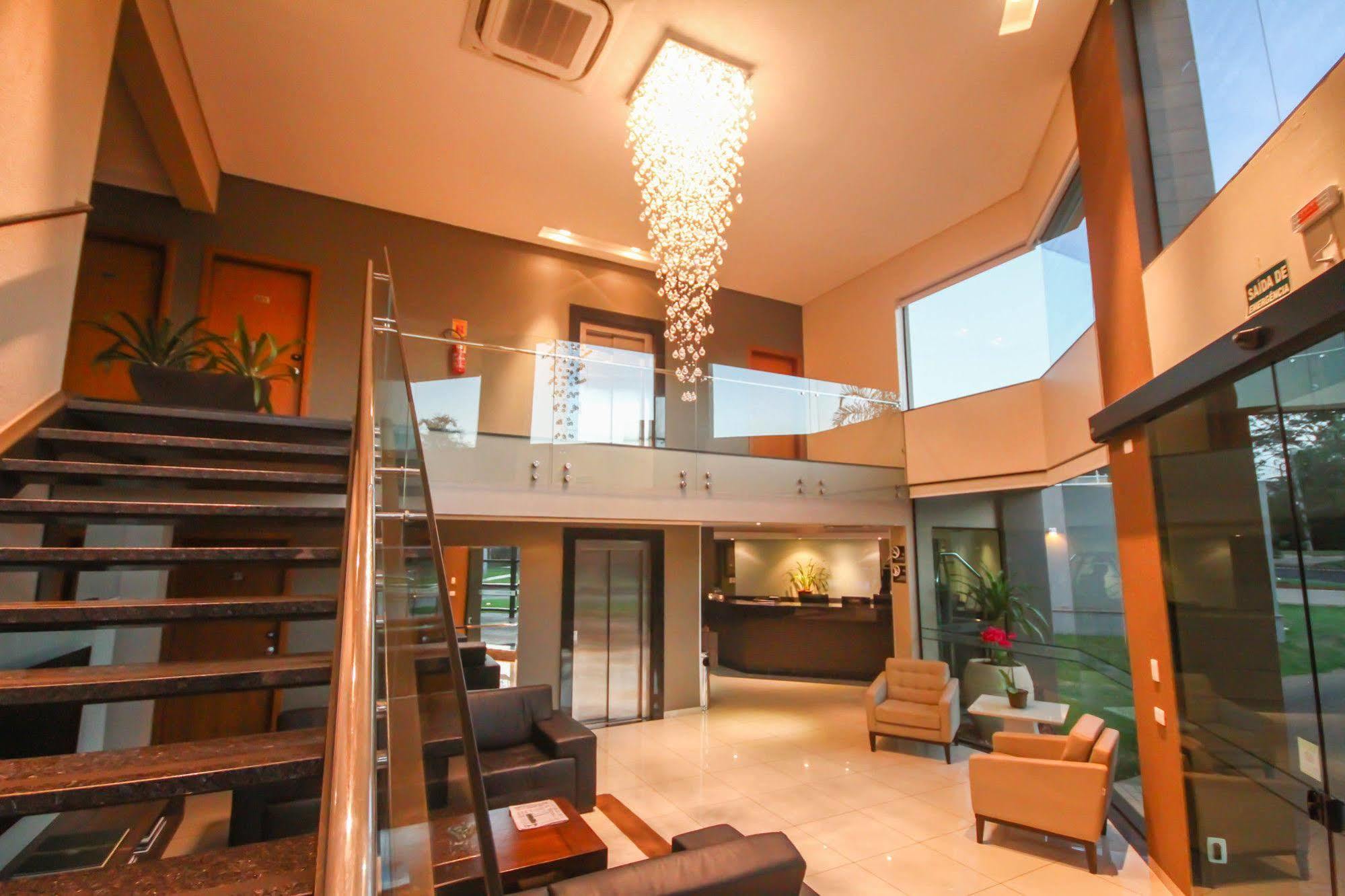Gales Park Hotel Dourados Dış mekan fotoğraf